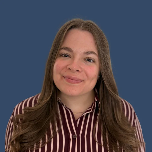 Portrait de Jade Montroy, psychologue à la Clinique de Psychologie de Québec